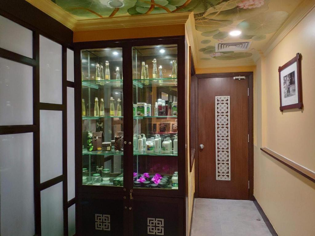 Church Boutique Hotel Hang Trong هانوي المظهر الخارجي الصورة