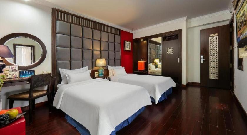 Church Boutique Hotel Hang Trong هانوي المظهر الخارجي الصورة