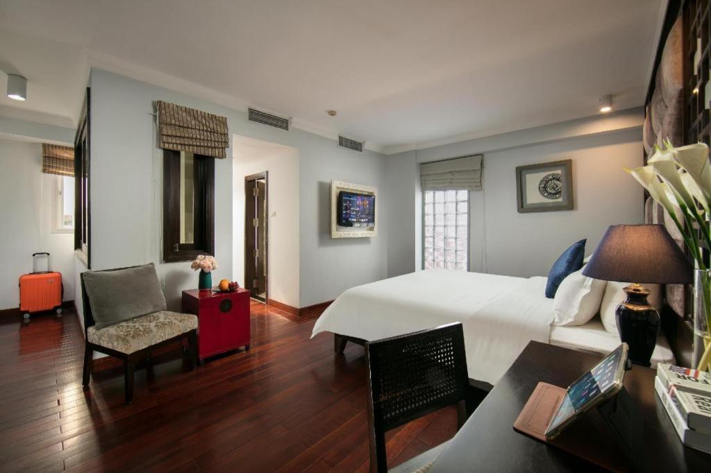 Church Boutique Hotel Hang Trong هانوي المظهر الخارجي الصورة