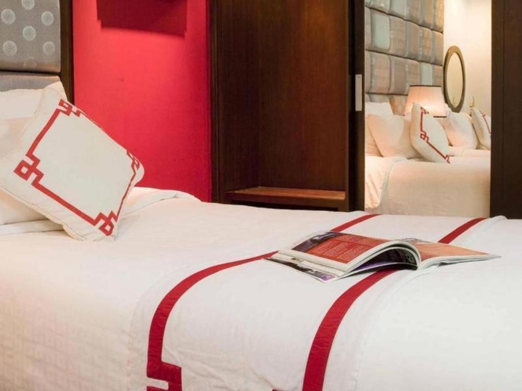 Church Boutique Hotel Hang Trong هانوي المظهر الخارجي الصورة