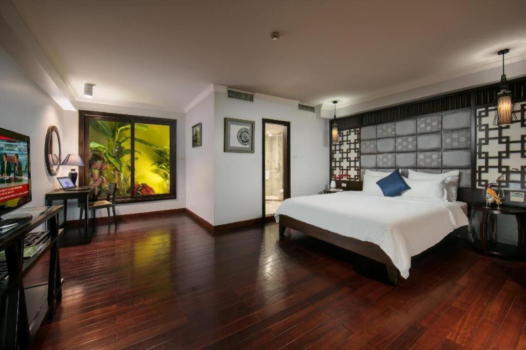 Church Boutique Hotel Hang Trong هانوي المظهر الخارجي الصورة