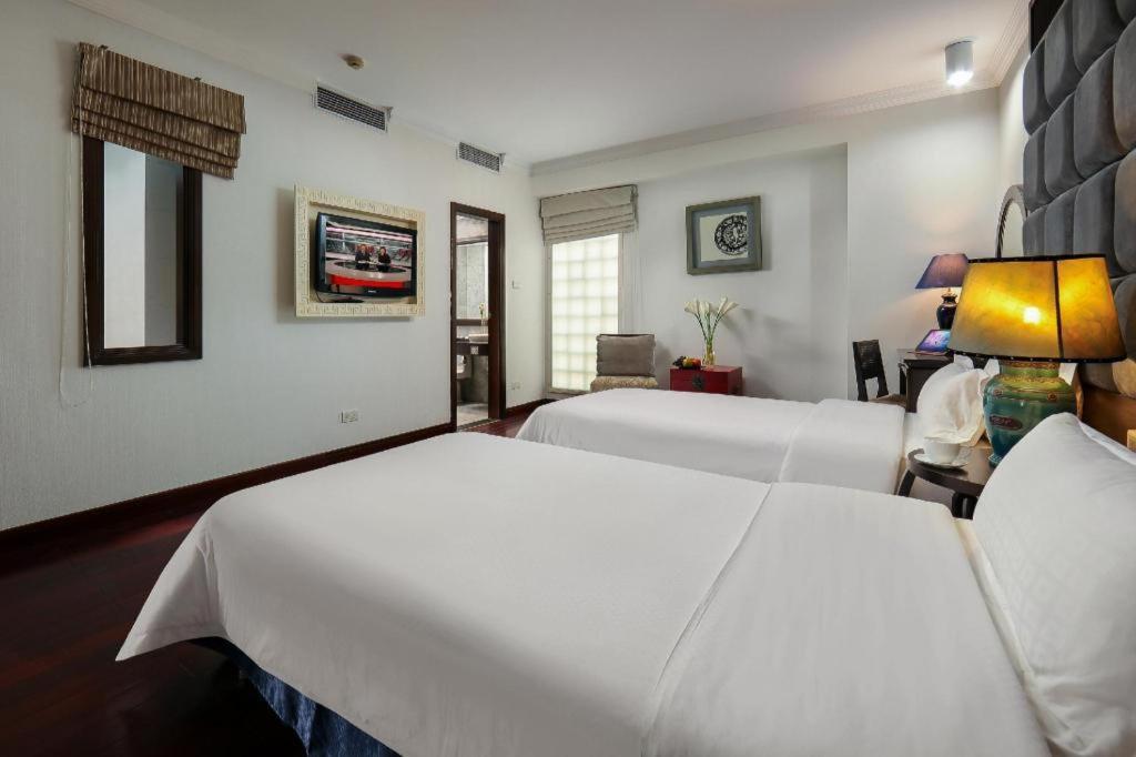 Church Boutique Hotel Hang Trong هانوي المظهر الخارجي الصورة