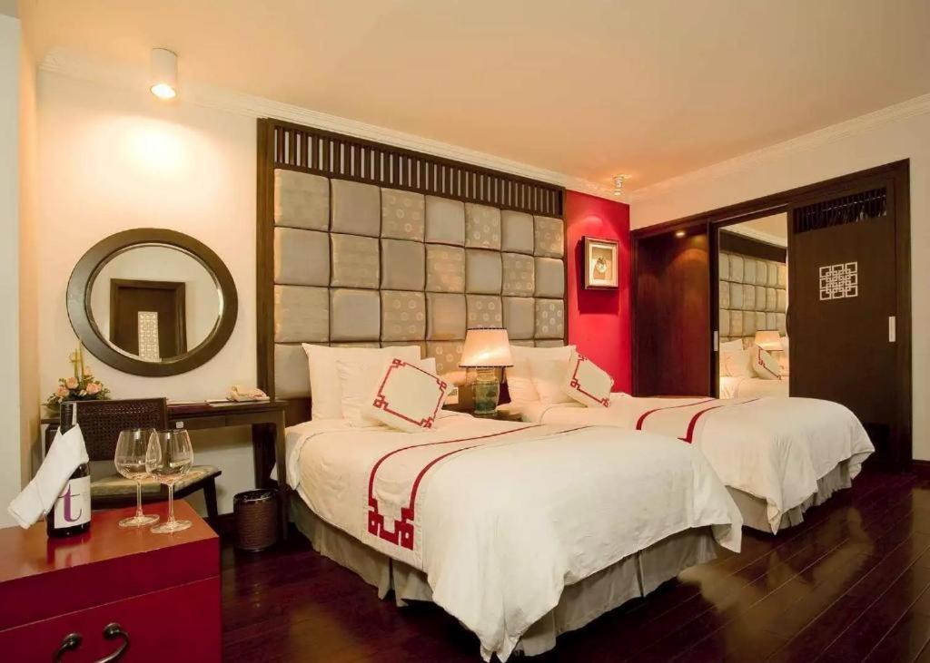Church Boutique Hotel Hang Trong هانوي المظهر الخارجي الصورة