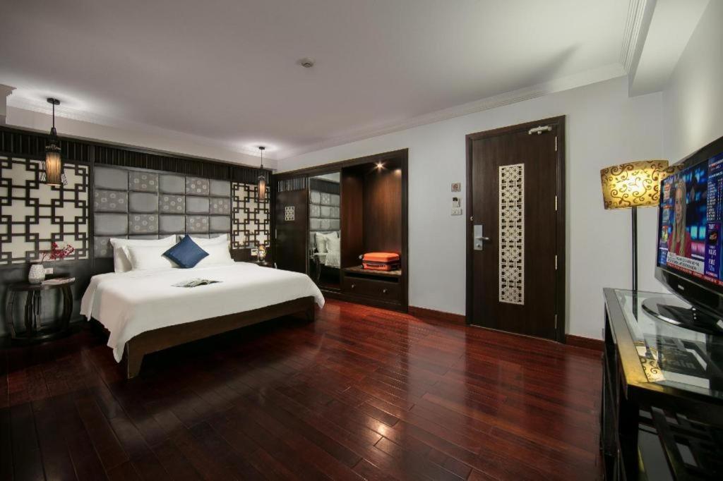 Church Boutique Hotel Hang Trong هانوي المظهر الخارجي الصورة