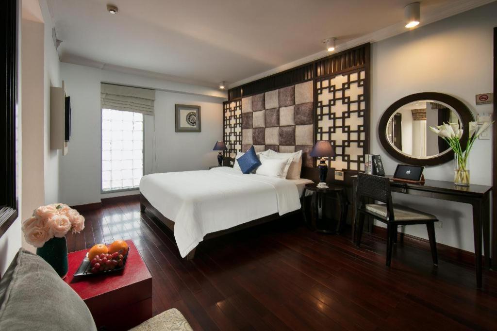 Church Boutique Hotel Hang Trong هانوي المظهر الخارجي الصورة