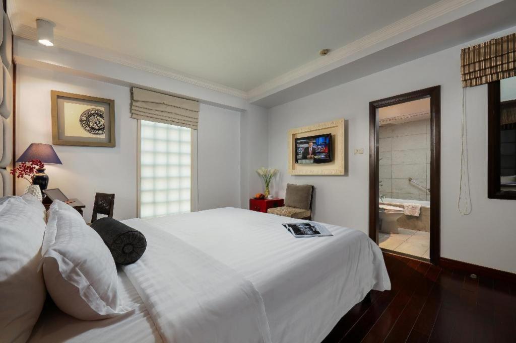 Church Boutique Hotel Hang Trong هانوي المظهر الخارجي الصورة